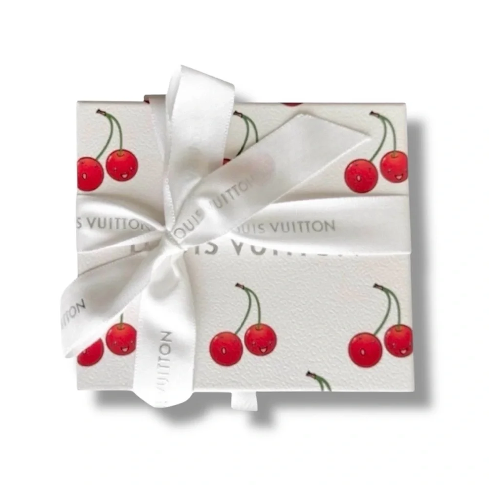 🆕🍒LV x Murakami 20th Anniv. Cherry Motif Gift Box SET + Superflat Stickers SET